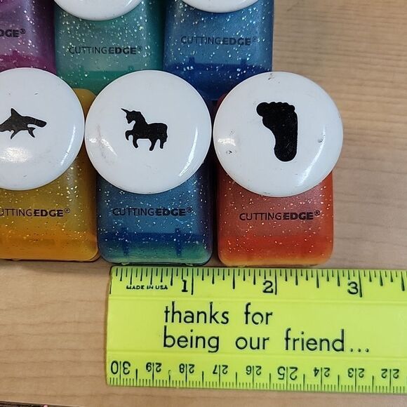 Cutting Edge PAPER PUNCHES  LOT of 9 - Picture 3 of 8